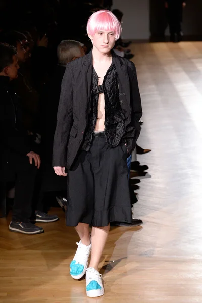 Look 24